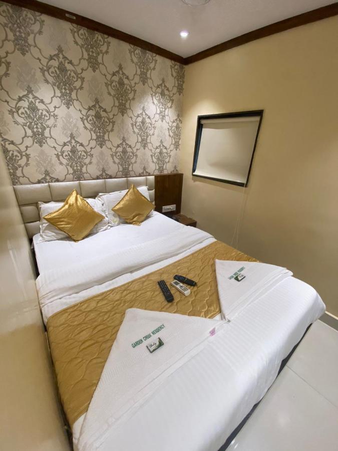 Garden Creek Residency - Near To Mumbai International Airport 호텔 외부 사진