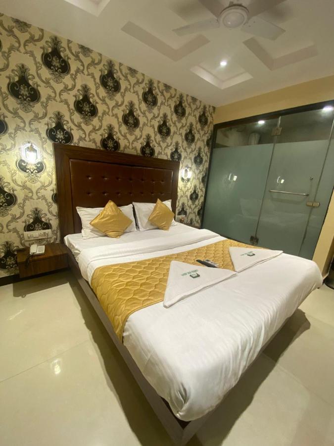 Garden Creek Residency - Near To Mumbai International Airport 호텔 외부 사진