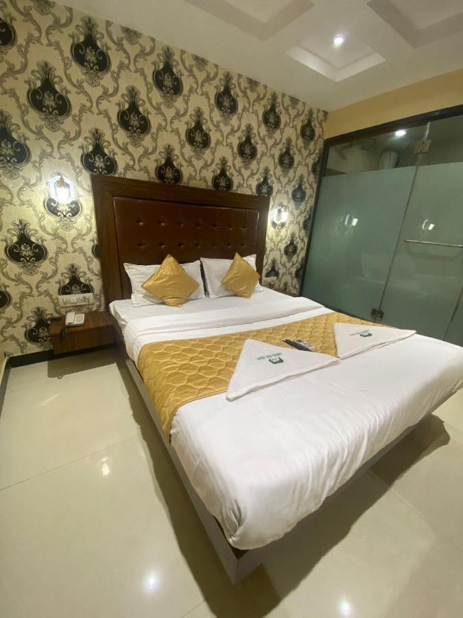 Garden Creek Residency - Near To Mumbai International Airport 호텔 외부 사진