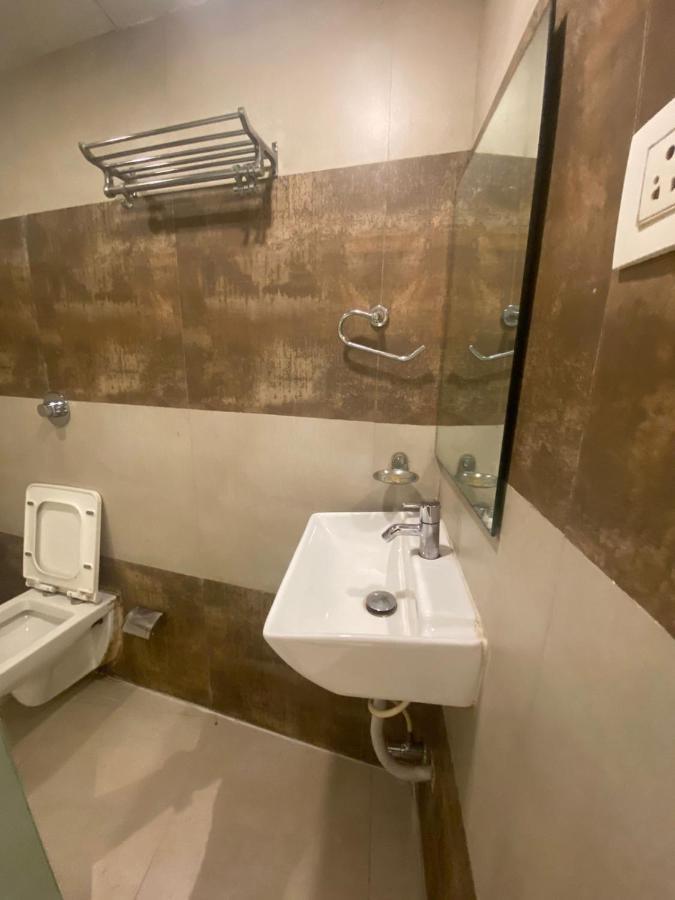 Garden Creek Residency - Near To Mumbai International Airport 호텔 외부 사진