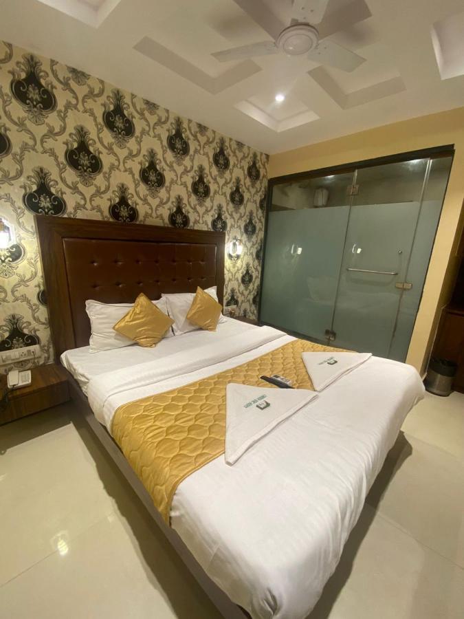 Garden Creek Residency - Near To Mumbai International Airport 호텔 외부 사진