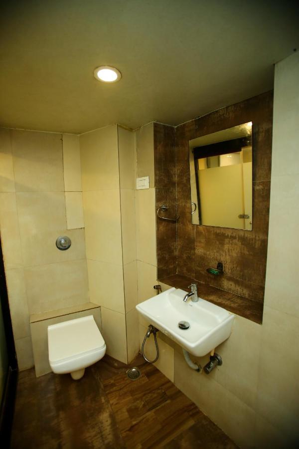 Garden Creek Residency - Near To Mumbai International Airport 호텔 외부 사진